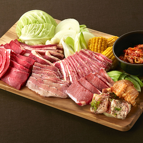 ݂ȑYPREMIUM BUFFET T˓X