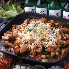 (3)二～四人前〈チュクミサムギョプサル(1)のセット内容＋たっぷりチーズ・葱〉