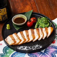 サトウキビで育ったブランド豚「キビまる豚」を堪能♪の写真