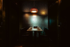 お鍋、名古屋めし、肉料理、海鮮料理…etc.何でもあるのが和食居酒屋「こころざし」！少人数での飲み会から大宴会まで多彩なシーンでご利用いただいています!!※21時以降サービス料10%