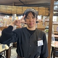 アトムはいつも大忙しでホール飛び回ってます