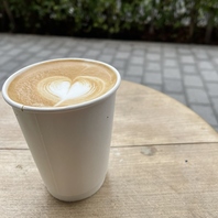 「路面店だからこそ醸す“街に根ざした空気感”」
