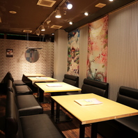 Ｋ-ＰＯＰが流れる店内