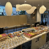 日常から特別なシーンまでテイクアウト・ケータリングも