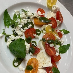 カプレーゼ　自家製レモンオイル