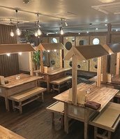 久留米名物の屋台とお店のコンセプトの畳を融合！