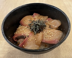 ブリ漬け丼