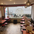 女子会におすすめ♪温かな明かりが灯る広々とした店内で、楽しいひと時をお過ごしください。女子会にはもちろん、合コン・宴会・飲み会にピッタリなテーブル席を多数ご用意しております！さらに最大80名様までの貸切でのご予約も承っております。ご希望の方はお気軽にお問合せください◎