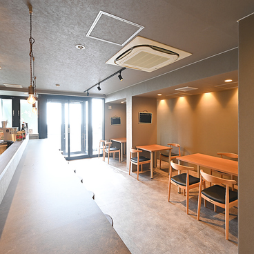 BistroYOIN ビストロヨインの雰囲気1