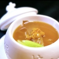 料理メニュー写真 気仙沼産フカヒレと上海蟹のスープ（1人前）