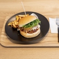 料理メニュー写真&nbsp;KonoMachi プルドバーガー(ポテト、ドリンク付き)