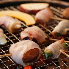 流行りの肉巻き串を旬な野菜をお好きなチョイスで