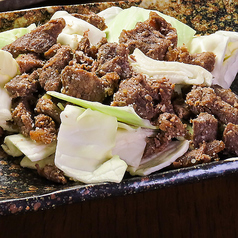 牛すじとキャベツの塩炒め