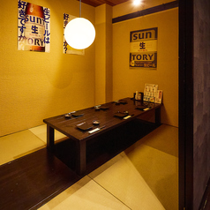 宴会にぴったり大人数用個室。少人数から団体利用まで対応できる個室・半個室が揃っており、どんな宴会シーンにもフィット！