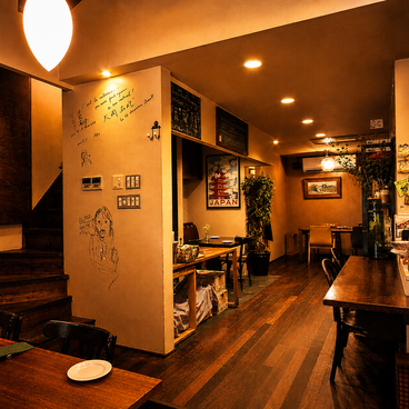 BISTRO ENCOREの雰囲気1