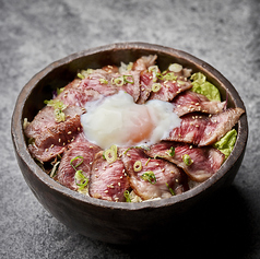 大分和牛極上ステーキ丼