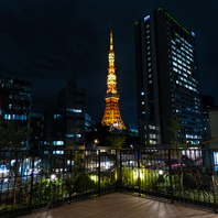 当ビルの3階テラスから東京タワーが見えます。