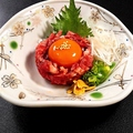 料理メニュー写真&nbsp;A5国産黒毛和牛炙りユッケ
