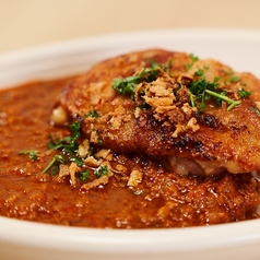 トマトたっぷりバターチキンカレー(サラダ、デリ、ドリンク付き)