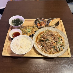 コリアンキッチン ジャンガラのおすすめランチ3