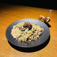 キノコと栗クリームパスタ