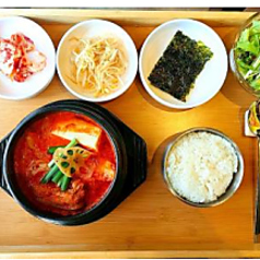 キムチチゲ定食