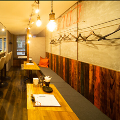 10名から17名まで貸切が可能となります！宴会にぴったりなコースもございますので、お気軽に貸切のご相談お待ちしております！