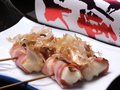 料理メニュー写真 うずら串/豚バラ肉の串焼き/もちベーコン巻串