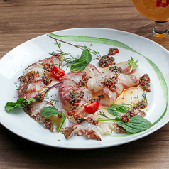 真鯛の瞬間燻製カルパッチョ