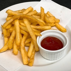 ポテトフライ(塩)/玉ねぎサクサク揚げ/揚げ出し豆腐(木綿)/大葉クリームチーズ包み揚げ/鶏レバーの塩唐揚げ