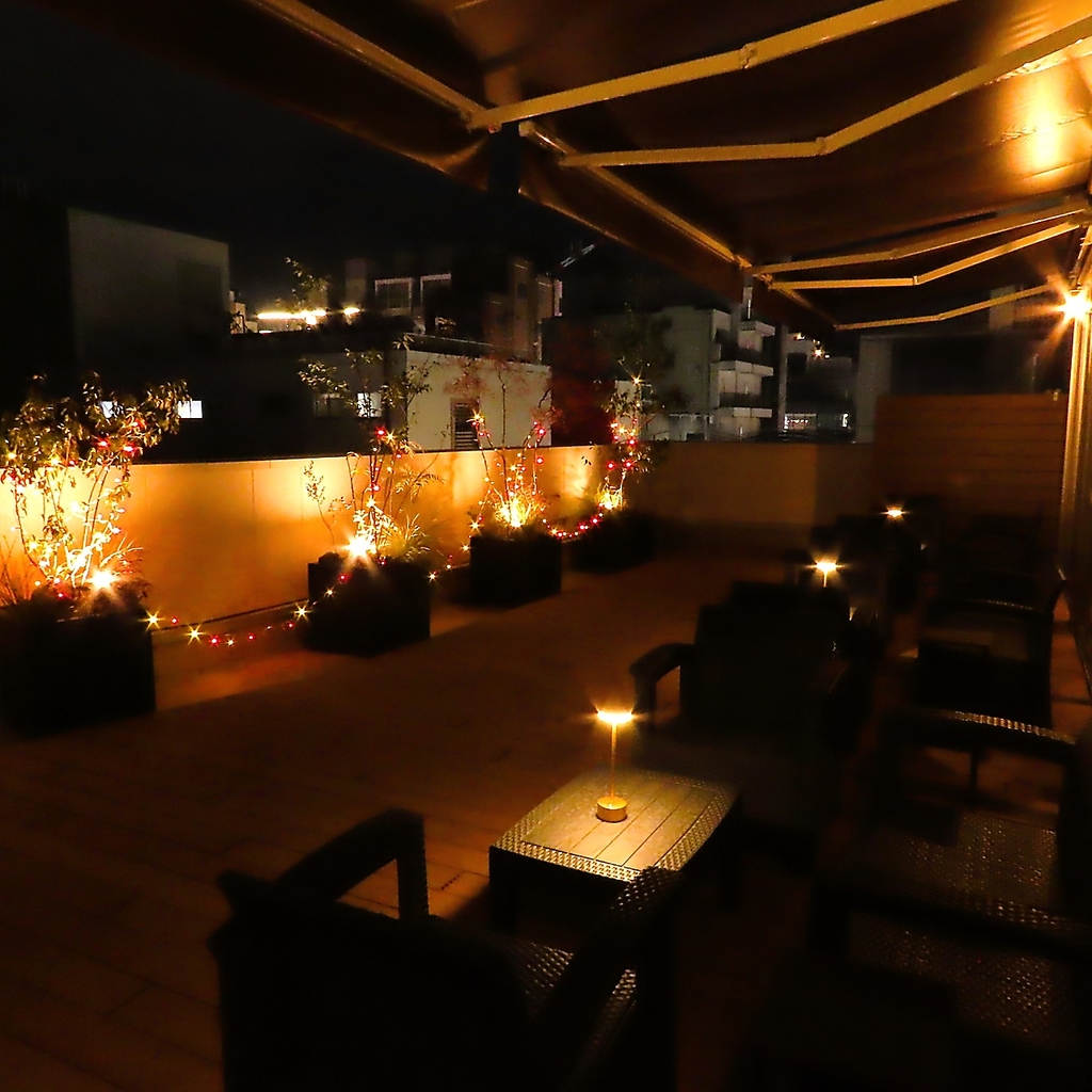 都会の喧騒を忘れられる隠れ家的な雰囲気♪大切な記念日や誕生日のお祝いにもぜひご利用ください。