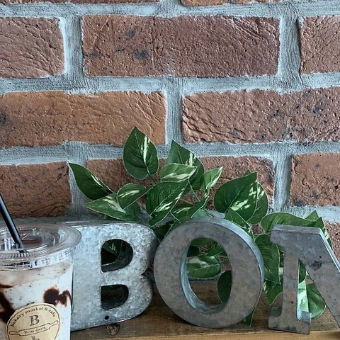 カフェ&ベーカリー Bon*bon ボンボン