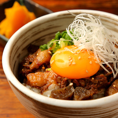 牛すじ丼 / スタミナ丼 / 豚しょうが丼