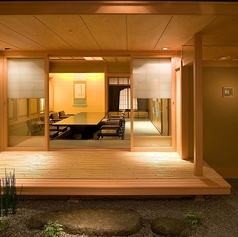 シェラトン都ホテル大阪 日本料理 うえまちの雰囲気2