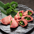 料理メニュー写真&nbsp;上タン塩/万能ネギ塩牛タン