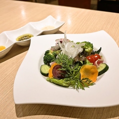 彩り野菜のサラダ
