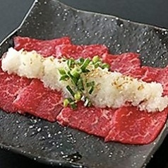 黒毛和牛の上焼物をオーダー式で食べ放題可能