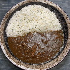 たっぷりデミグラのビーフカレー