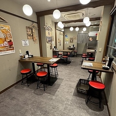 2Fテーブル席貸し切り可能最大18名様着席可能