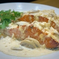 料理メニュー写真&nbsp;Salmon con nata　サーモンのクリーム煮込（メイン料理）