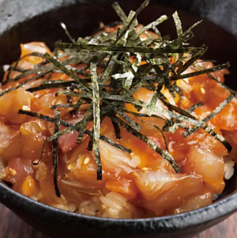 鮮魚ユッケ丼
