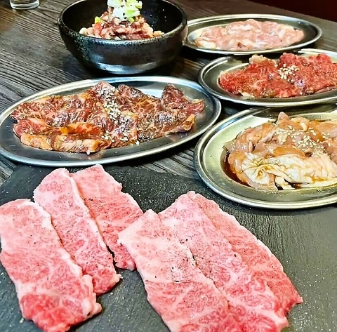 安くて旨い焼肉えんまる♪和牛上ロースや岐阜県産結旨豚サムギョプサルも大人気！