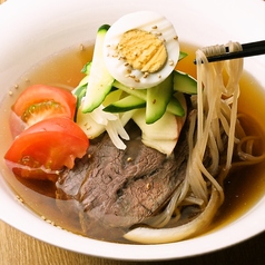 冷麺、旨辛ビビン麺