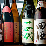 全国各地の日本酒を種類豊富にご用意しています！お酒との一期一会をぜひお楽しみください！