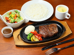 サラダ・スープ・ライス付きで1,680円から