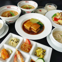 中華料理 頤和園 いわえん 博多駅前店の特集写真