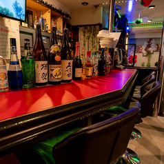 【ふらっと気軽にサク飲み大歓迎◎気軽に飲めるカウンター席】おひとり様でも皆さまとでも大歓迎！仕事帰りにふらっと立ち寄りたい、今日は一人で気軽に飲みたい、そんな時はぜひ当店にお立ち寄りください！