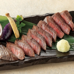 黒毛和牛赤身肉のステーキ