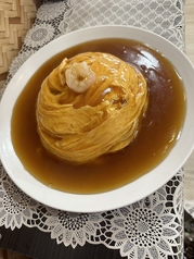 天津炒飯 、海鮮炒飯、フカヒレあんかけ炒飯、カニあんかけ炒飯、エビチリあんかけ炒飯、角煮飯