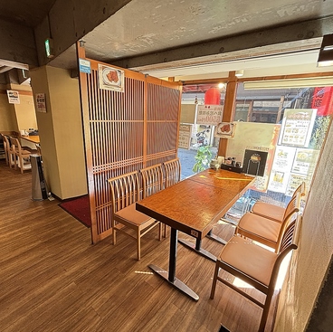 台湾庭 餃子坊 西荻窪の雰囲気1